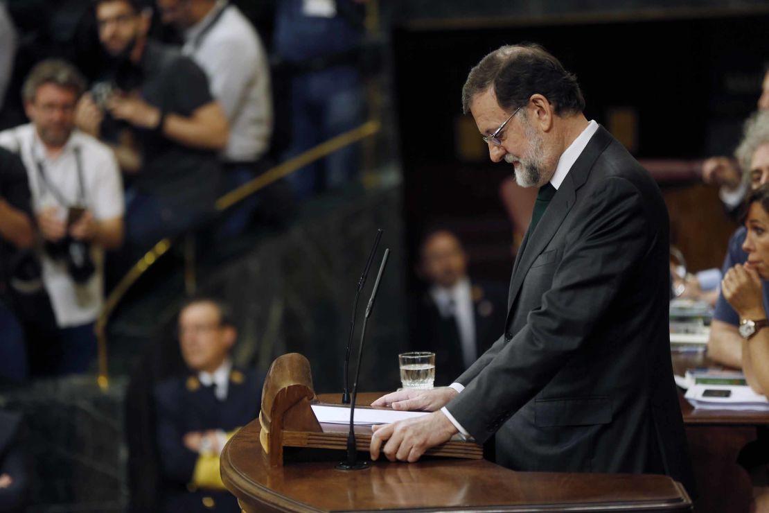 Mariano Rajoy pauses during a speech ahead of the confidence vote on Friday at the Spanish parliament in Madrid.