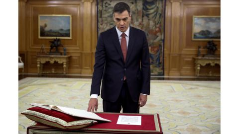 Pedro Sánchez takes the oath of office Saturday at the Zarzuela Palace outside Madrid.