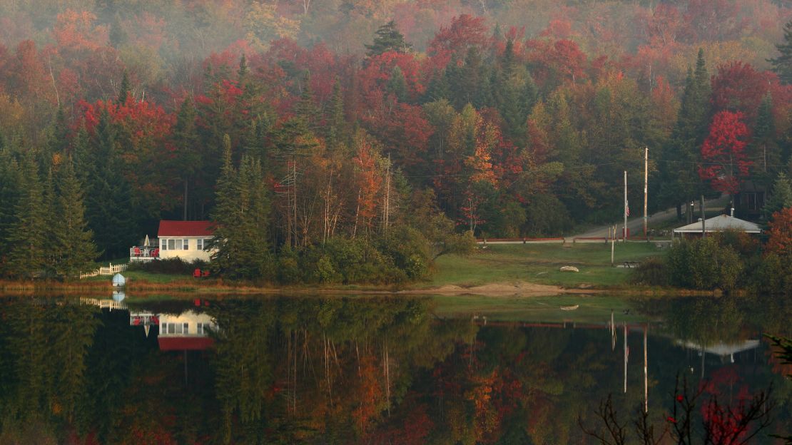 The fall foliage in Vermont can't be missed.