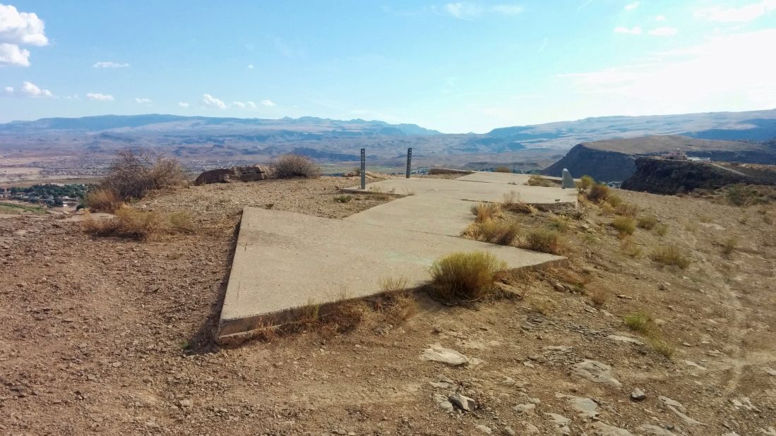 <strong>Mysterious arrows:</strong> Have you ever spotted a mysterious concrete arrow in a remote American location? These structures have an intriguing history: they were built in the 1920s and '30s to guide pilots navigating the country's air mail system.<em> </em>
