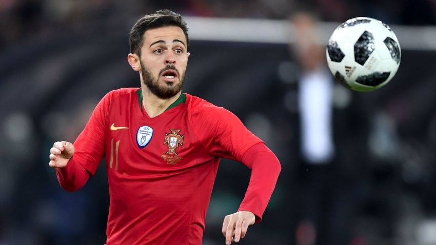 Portugal's midfielder Bernardo Silva eyes the ball during an international friendly football match between Portugal and Egypt at Letzigrund stadium in Zurich on March 23, 2018. / AFP PHOTO / Fabrice COFFRINI        (Photo credit should read FABRICE COFFRINI/AFP/Getty Images)