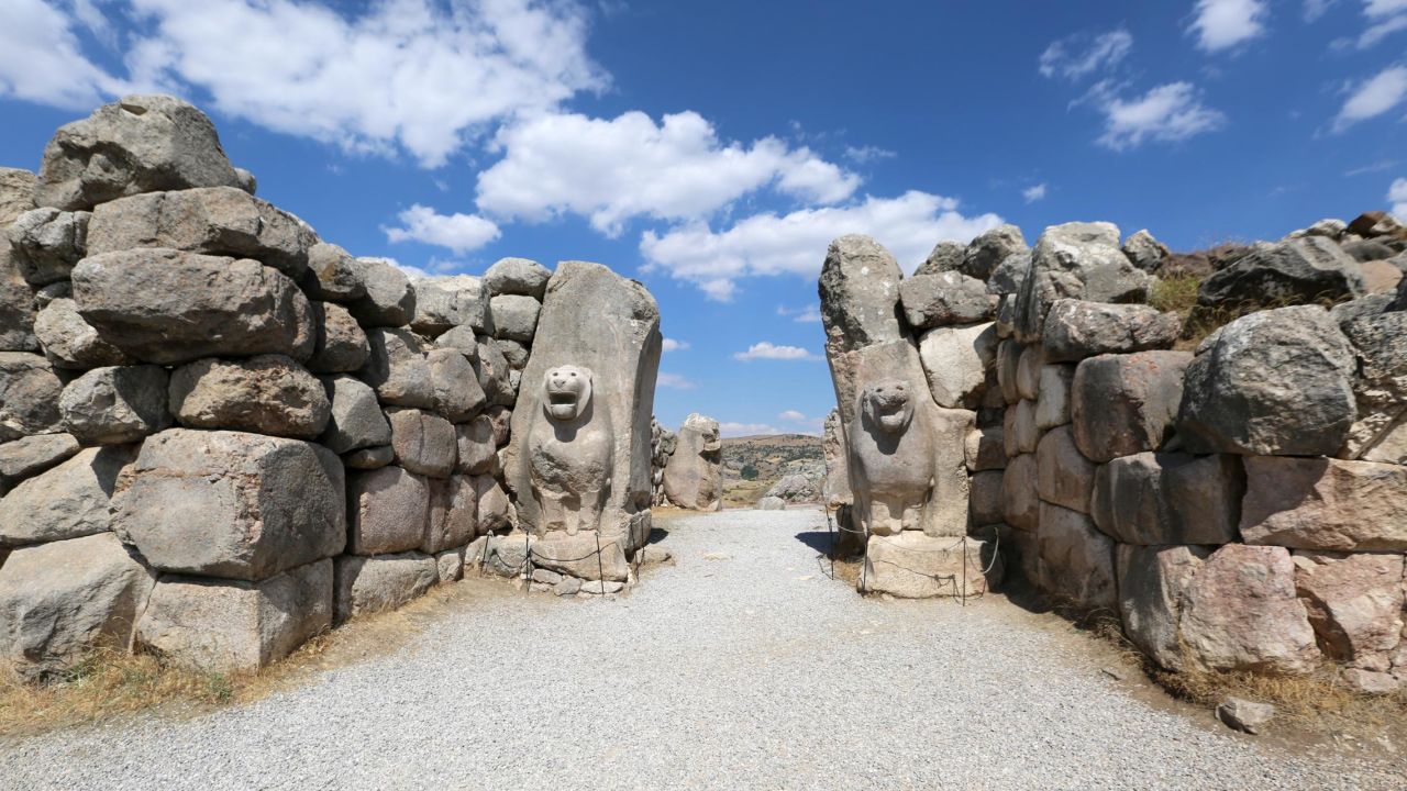 The Hittite Empire was at its strongest from around 1600 to 1200 BC. Hattusha, the capital of the empire, is today an open-air archaeological museum. Shown here is the Lion Gate at Hattusha, now in Anatolia, Turkey.