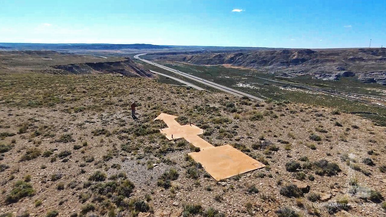 The arrows tend to be in isolated locations. Pictured here: Arrow in Sweetwater County, Wyoming on the Salt Lake City-Omaha Airway.
