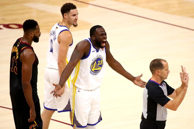 Green reacts to a call in the first quarter of Game 3. 