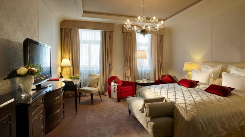 <strong>Hotel Baltschug Kempinski Moscow:</strong> Here, you can stay in a place designed by royalty. Princess Michael of Kent and David Linley designed two of the rooms.