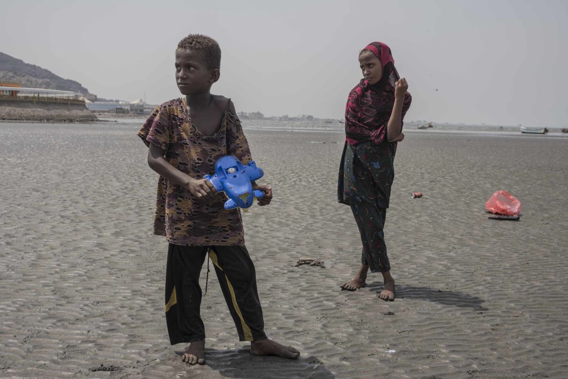 Somalian children migrants on the route to Aden.