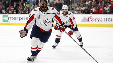 Washington Capitals right wing Devante Smith-Pelly, left, celebrates his goal during the third period in Game 5 of the NHL hockey Stanley Cup Finals against the Vegas Golden Knights. 