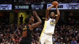 CLEVELAND, OH - JUNE 08: Kevin Durant #35 of the Golden State Warriors shoots against Jeff Green #32 of the Cleveland Cavaliers in the first quarter during Game Four of the 2018 NBA Finals at Quicken Loans Arena on June 8, 2018 in Cleveland, Ohio. NOTE TO USER: User expressly acknowledges and agrees that, by downloading and or using this photograph, User is consenting to the terms and conditions of the Getty Images License Agreement.  (Photo by Gregory Shamus/Getty Images)