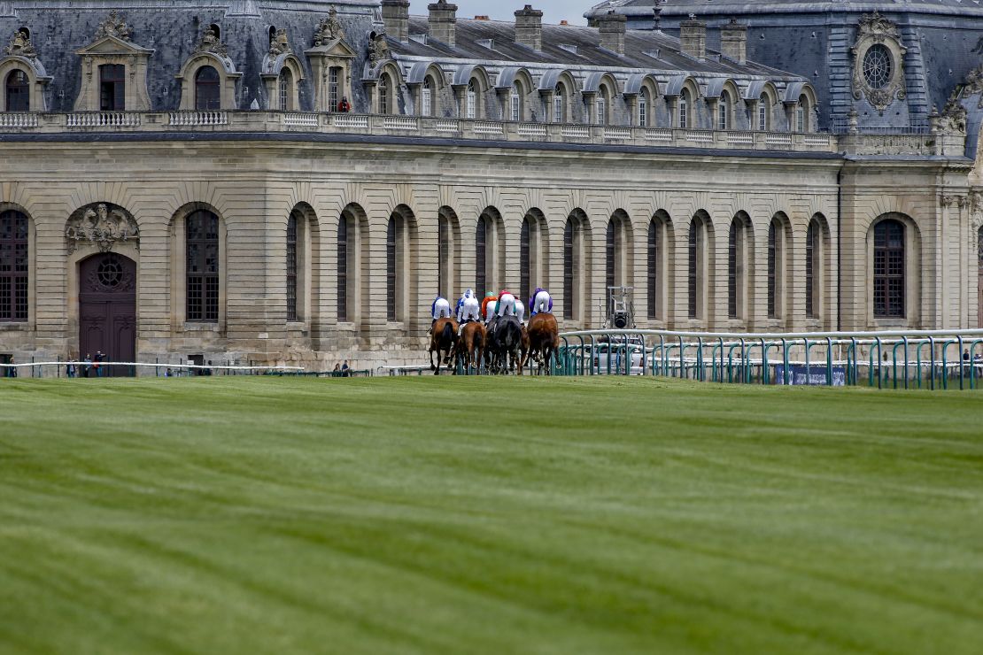 The race course passes Chantilly's iconic Great Stables.