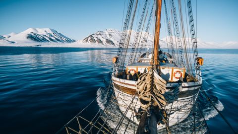 A shot from the bowsprit of the Linden in Svalbard.