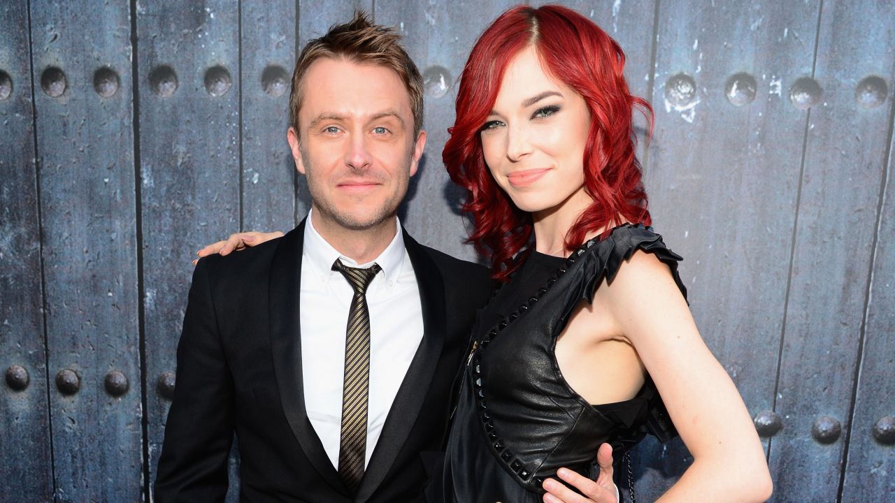 Chris Hardwick and then-girlfriend Chloe Dykstra in June 2014.