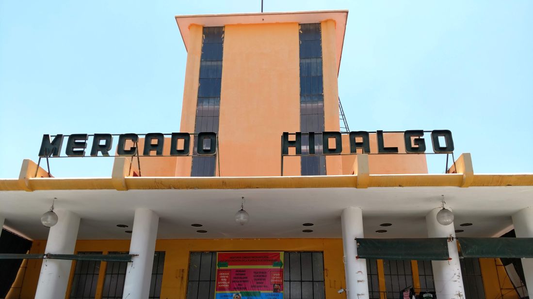 <strong>Mercado Hidalgo:</strong> This Art Deco-inspired building is packed with food stalls and handicrafts.