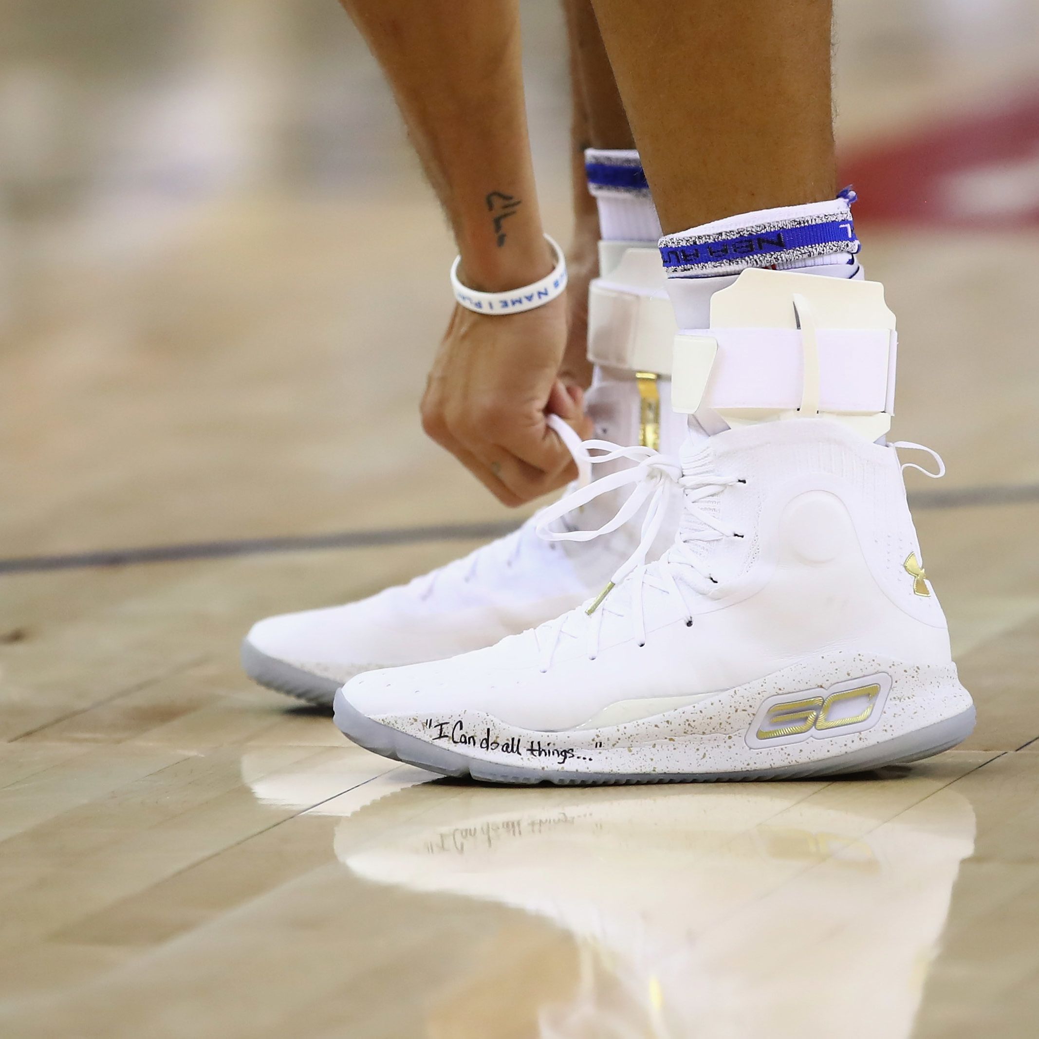 steph curry bible verse nike
