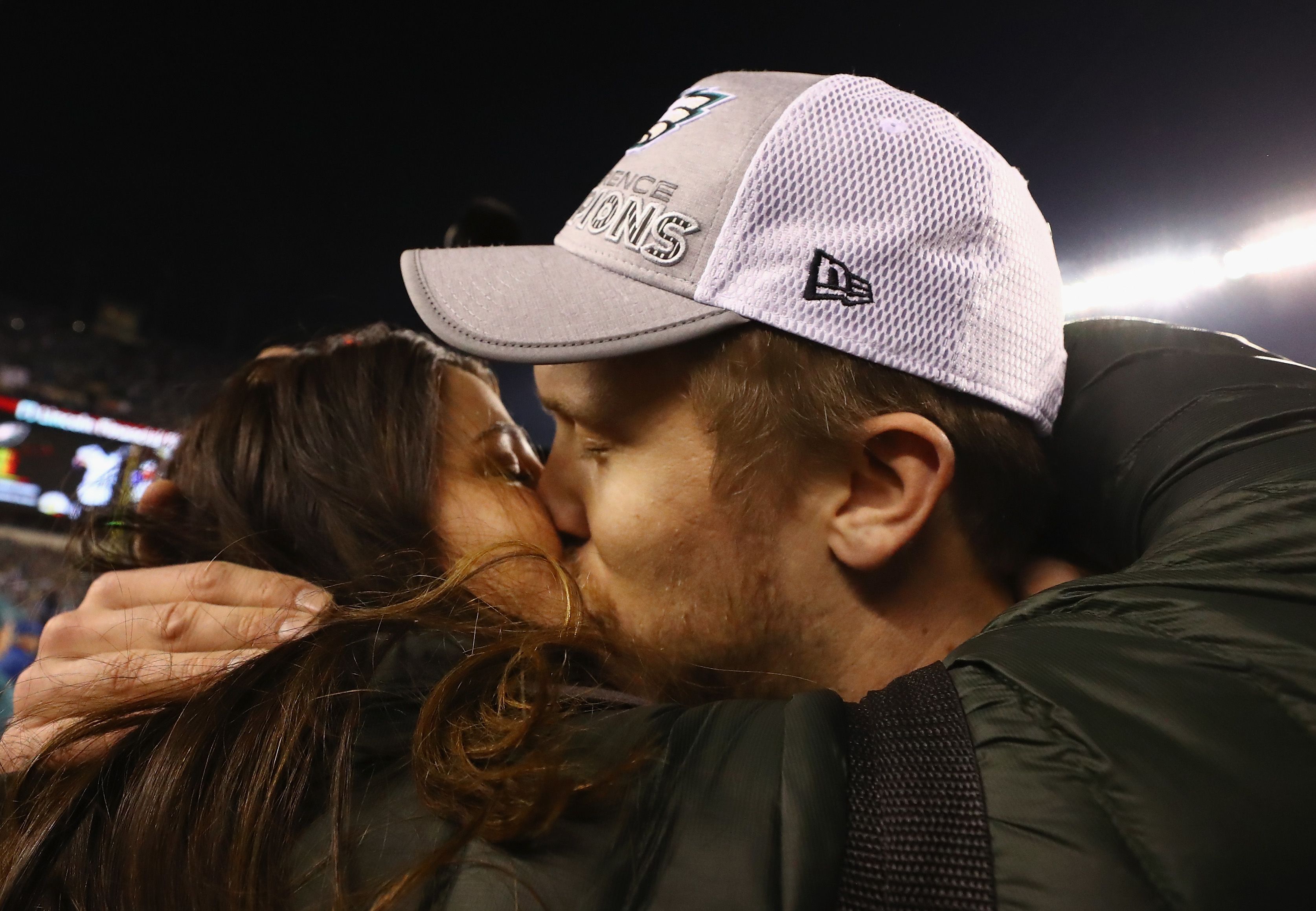 Nick Foles' wife shares heartbreaking news of miscarriage