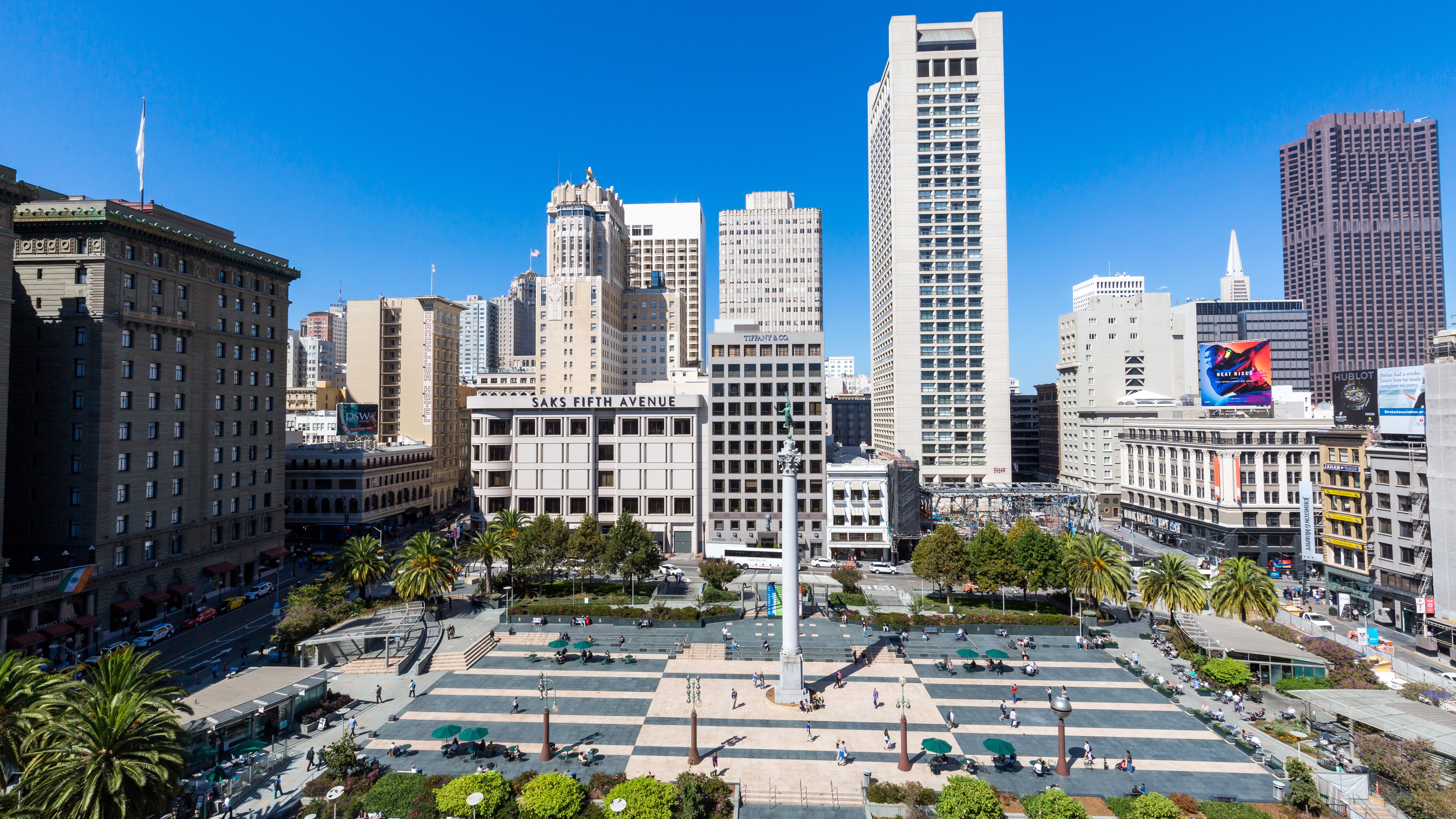 Union Square - San Francisco - Love to Eat and Travel