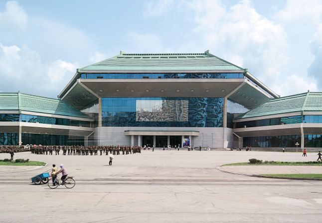 Less deferential to history than his predecessor, he saw architecture as an expression of progress and modernity, according to Wainwright, who describes Kim Jong ll as having "more of a sci-fi fantasy fetish."