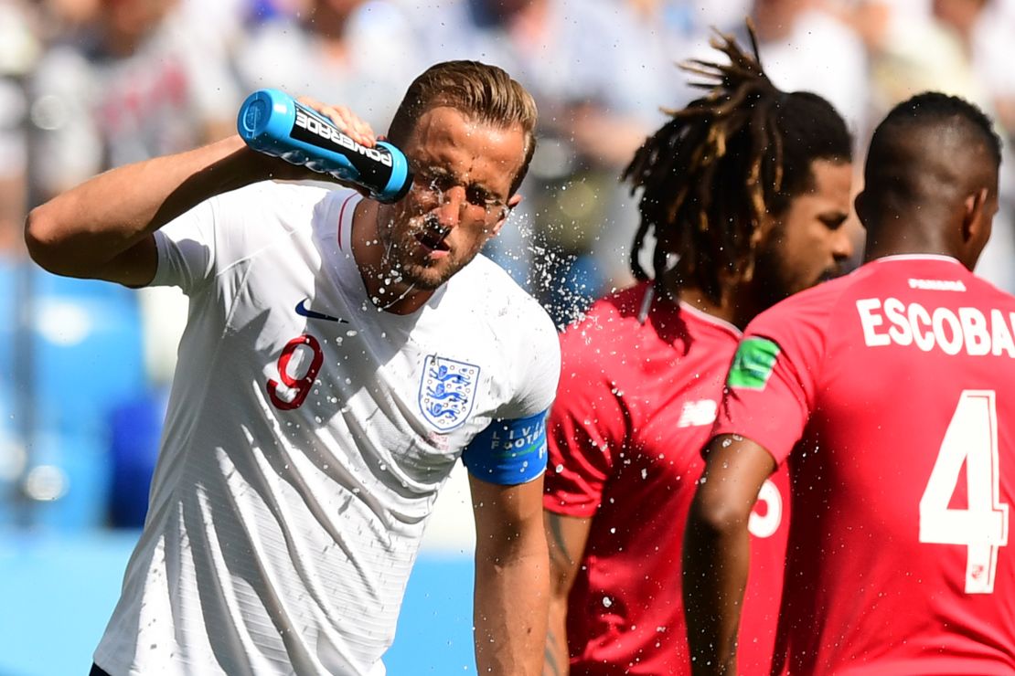 England's Harry Kane splashes water on his face during the Russia 2018 World Cup Group G football match between England and Panama at the Nizhny Novgorod Stadium.
