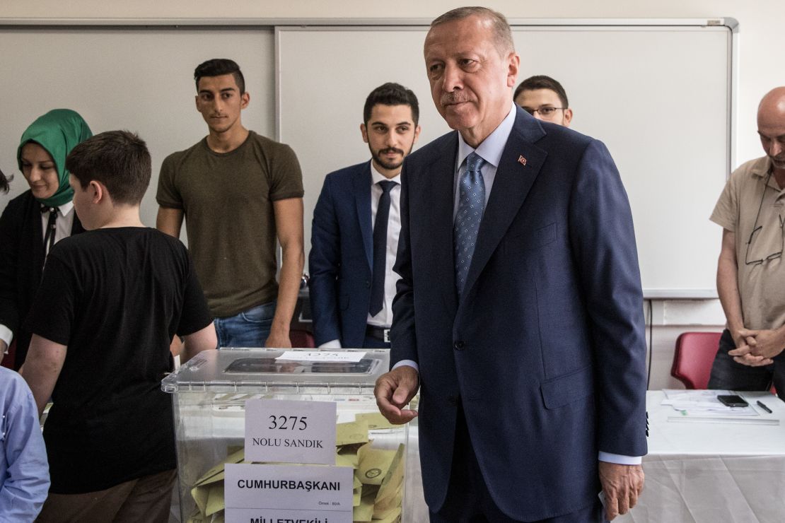 President Recep Tayyip Erdogan casts his vote in Istanbul on Sunday.