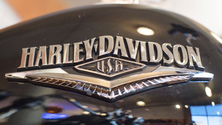 EU applies tariffs. General view of a Harley Davidson motorcycle, one of a number of US products set to be affected as European Union's retaliatory tariffs come into force today. Picture date: Friday June 22, 2018. The European Union is set to slap tariffs on 3.4 billion dollars (£2.5 billion) of American products, from whiskey and motorcycles to peanuts and cranberries after the US imposed tariffs on the bloc's steel and aluminium. See PA story EUROPE Tariffs. Dominic Lipinski/PA/AP
