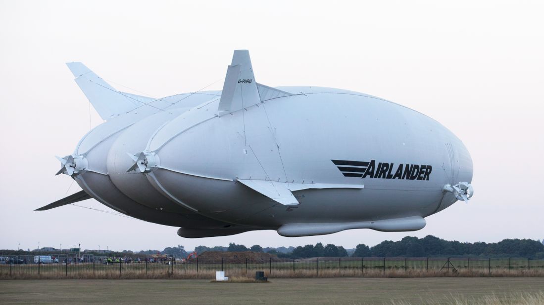 <strong>HAV Airlander 10:</strong> Dubbed a "flying bum," this hybrid helium airship, which was originally designed for the US military, has a claim to the title of the world's largest flying machine.