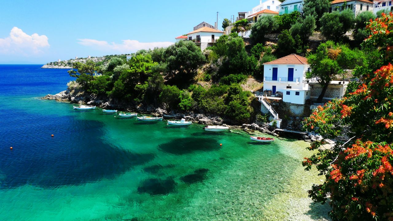 A sailing odyssey in the Greek islands offers everything from quiet coves to charming harbors.