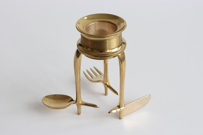Map Viewer Tripod Eating Utensil by <a href="index.php?page=&url=http%3A%2F%2Fwww.jivetin.com%2F" target="_blank" target="_blank">Sergey Jivetin</a>, used at a dinner in 2016.