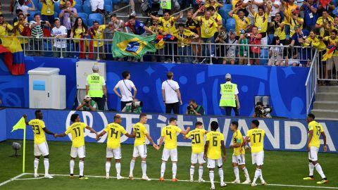 Colombia attempt a "wave" celebrations after Yerry Mina's goal.