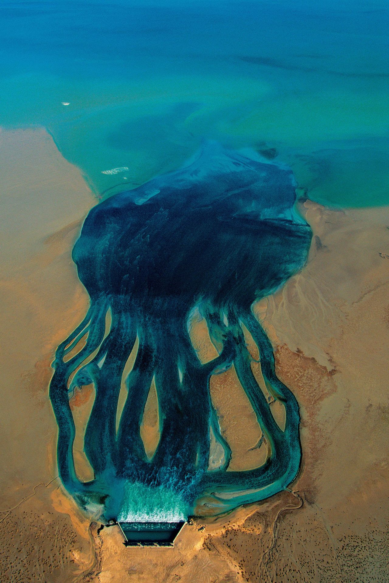 But desalination in the Middle East has a significant environmental cost<strong> </strong>because it relies on energy-intensive thermal desalination plants. Waste left over from the process is often discharged into the sea and can damage marine ecosystems. Here, discharge from a plant in Kuwait flows into the Persian Gulf.<br />