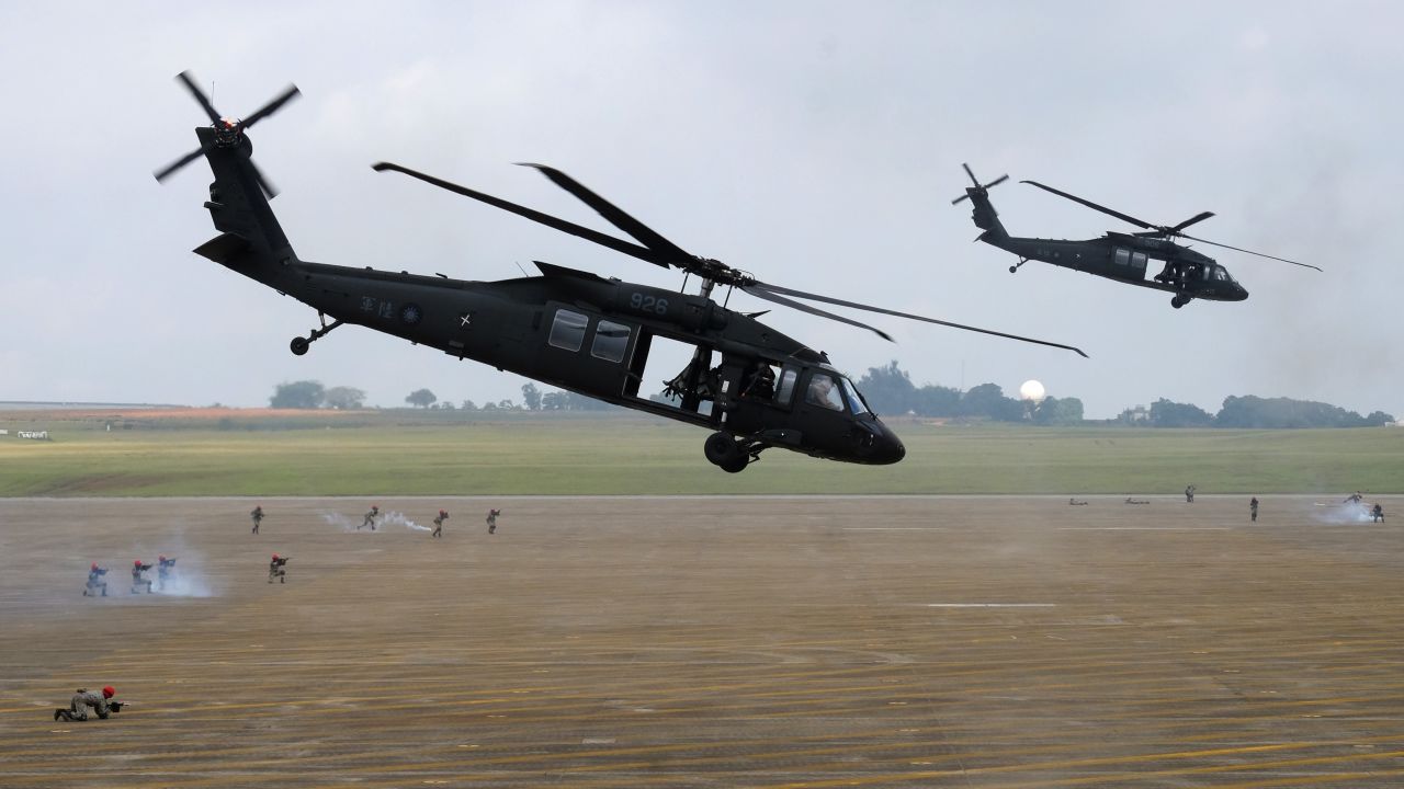 UH-60 Black Hawk helicopters take part in Taiwan drills simulating Chinese attacks in June 2018.