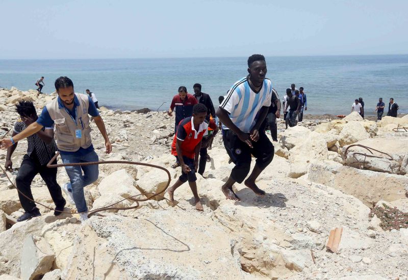 Migrant Crisis: 3 Babies Among 100 Dead Off Libya After Boat Capsizes | CNN