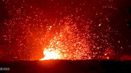 Hawaii whirlwind volcano