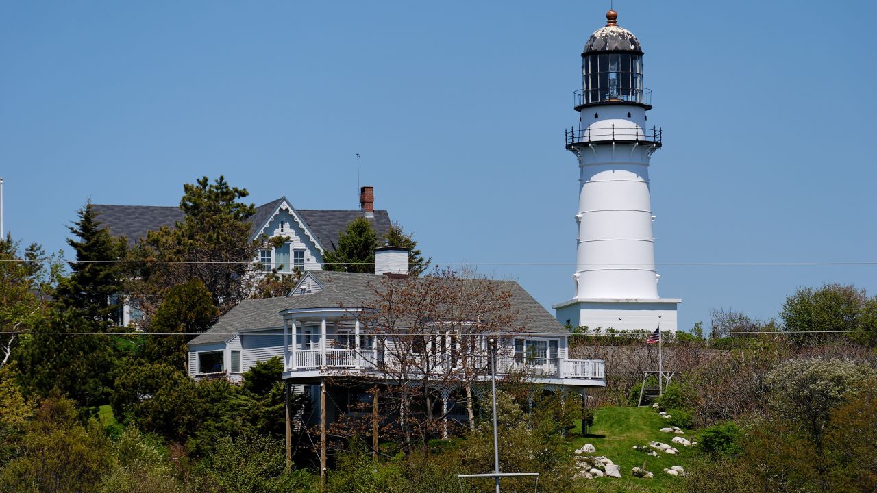 <strong>Cape Elizabeth Lights, Maine: </strong>Home to historic lighthouse Cape Elizabeth Lights (also known as Two Lights,) this peaceful town along Maine's rocky coast is a place of pure relaxation, with the Atlantic swell slumping onto sandy beaches and rugged cliffs. 
