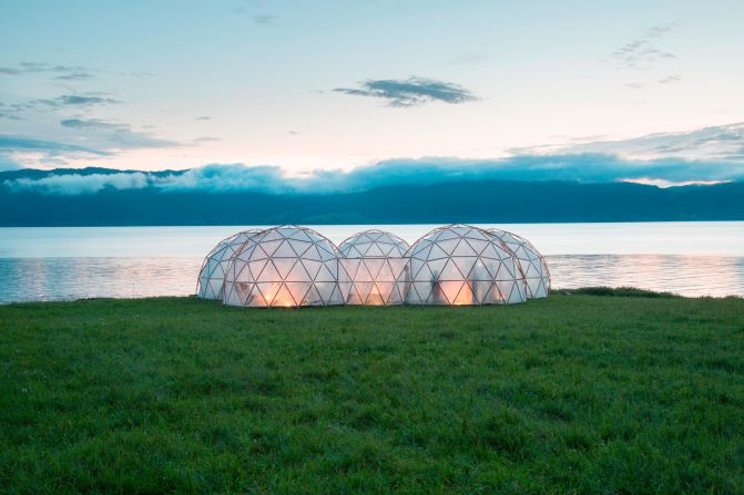 The remaining four domes give visitors a taste of four of the world's most polluted cities -- London, Beijing, Sao Paulo and New Delhi. 