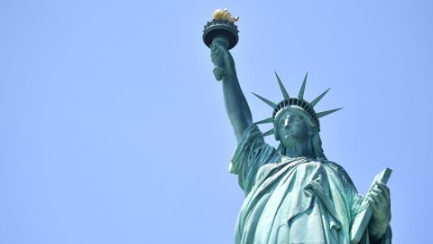 encuentro estatua libertad