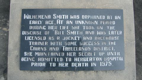 Until 2005, Smith was buried in an unmarked grave.