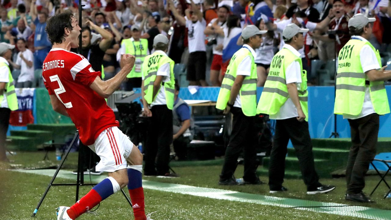 Mario Fernandes celebrates his extra time equalizer.