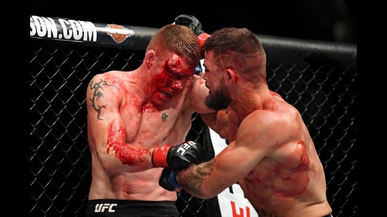 Paul Felder, left, fights Mike Perry during UFC 226 in Las Vegas on Saturday, July 7. 