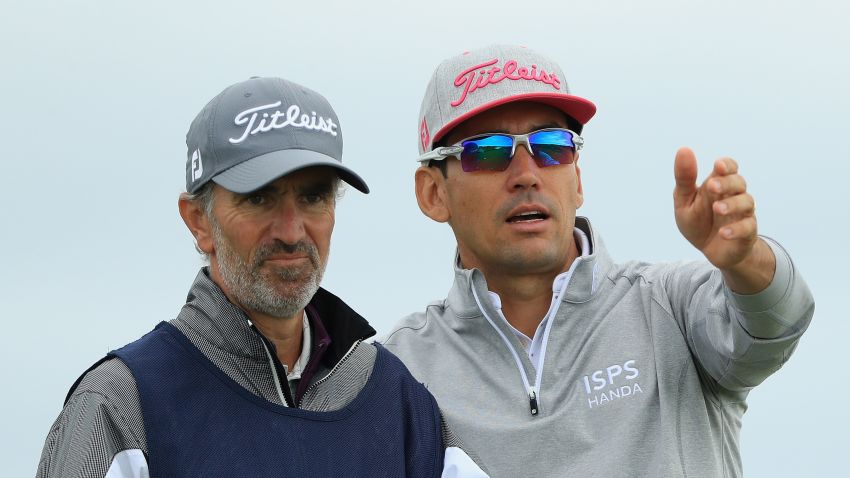 SOUTHAMPTON, NY - JUNE 15:  Rafa Cabrera Bello of Spain talks with his caddie Colin Byrne on the 13th tee during the second round of the 2018 U.S. Open at Shinnecock Hills Golf Club on June 15, 2018 in Southampton, New York.  (Photo by Andrew Redington/Getty Images)