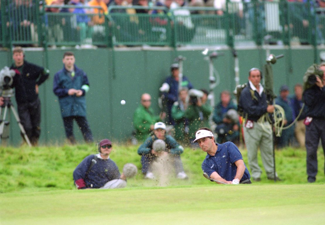 French golfer Jean Van de Velde takes his 6th shot on the 18th green in the final round of the British Open Championship at Carnoustie, Scotland, 18th July 1999. Having arrived at the 18th tee with a three-shot lead, Van de Velde narrowly lost the championship to Paul Lawrie. (Photo by Stephen Munday/Getty Images)