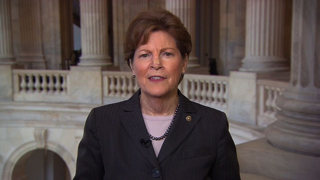 sen jeanne shaheen