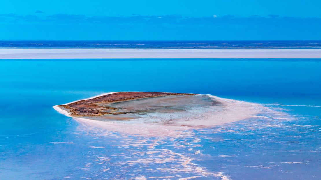 Seeing the lake from above is an incredible experience.