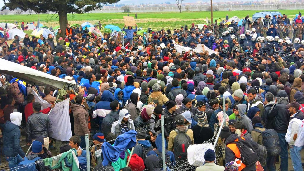 Migrants trying to cross Greek-Macedonian border in February 2016.