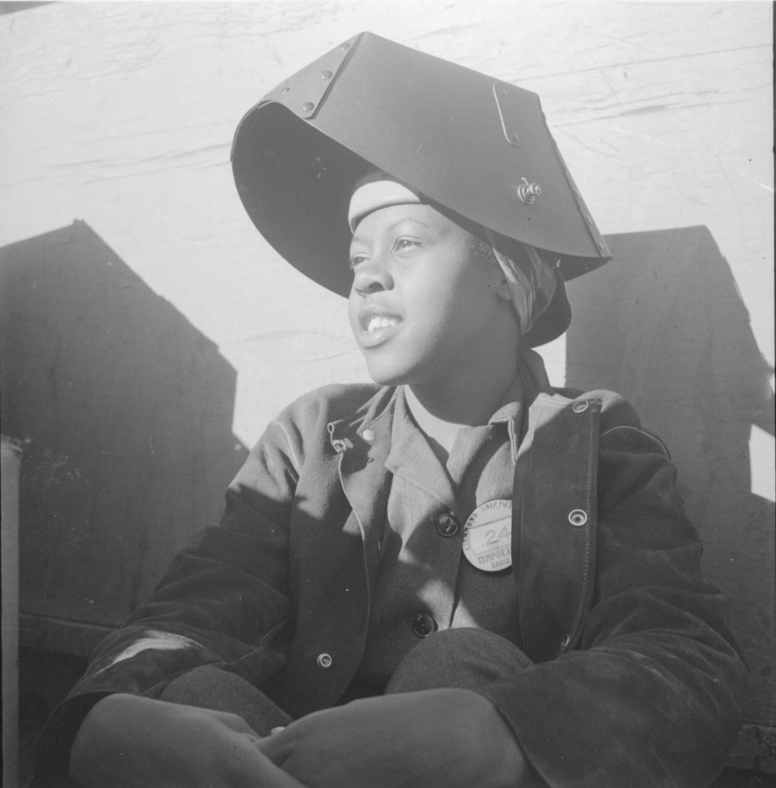 "Shipyard Worker, Richmond, California" (c.1943)