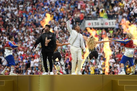 Will Smith and Nicky Jam perform during the closing ceremony held before the final.