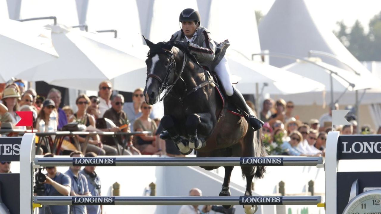Nicola Philippaerts on H&M Chilli Willi