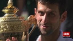 Djokovic breaks through to earn 4th Wimbledon title_00010515.jpg