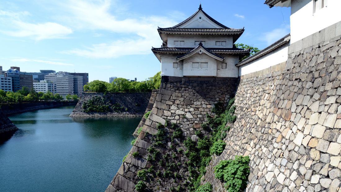 <strong>Osaka Castle:</strong> "Nagoya, Osaka and Kumamoto castles all have massive sheer stone walls which curve inwards. The stones in these walls fit tightly together to eliminate footholds for intruders seeking to scale them," explains Mitchelhill. 