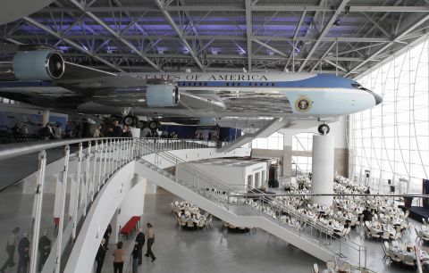 A view of the new Air Force One Pavilion at the Ronald Reagan Presidential Library in Simi Valley, California, 21 October 2005. 