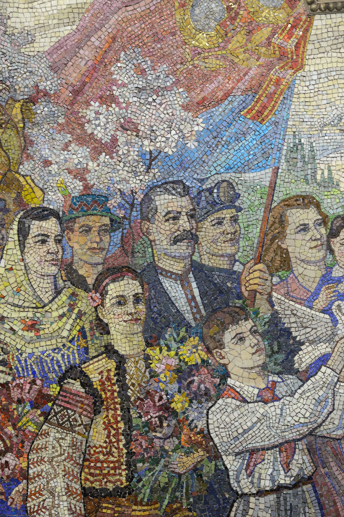 A mosaic in Kievskaya station. 