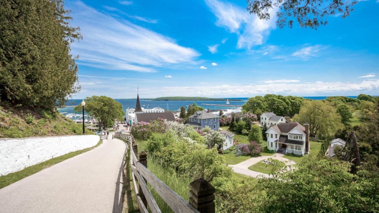 <strong>Mackinac Island, Michigan:</strong> What's the payoff for crossing the nerve-fraying, five-mile Mackinac "Mighty Mac" Bridge between Michigan's Lower and Upper Peninsulas? Experiencing Middle America's best offshore Victorian time warp.